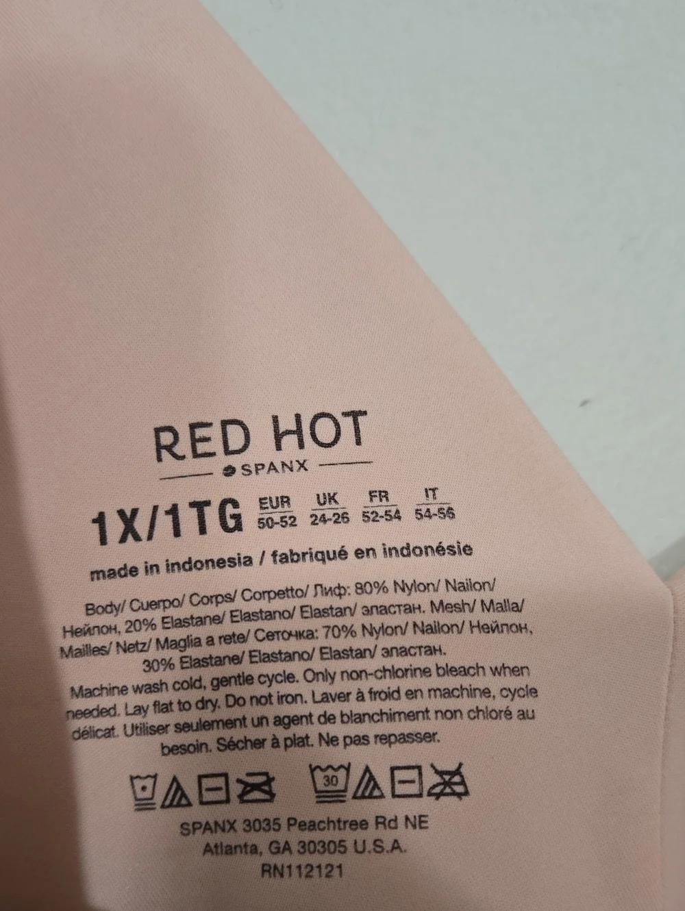SPANX red hot